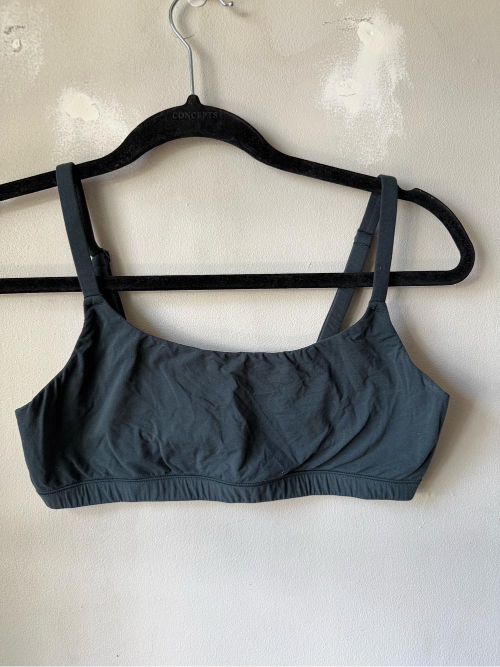SKIMS fits everybody bralette- bundle of 4 - Picture 5 of 13